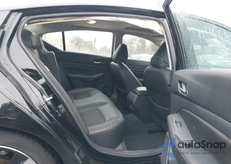 2020 Nissan Altima Sr Intelligent Awd z USA, uszkodzony, nr VIN 1N4BL4CW3LC228512